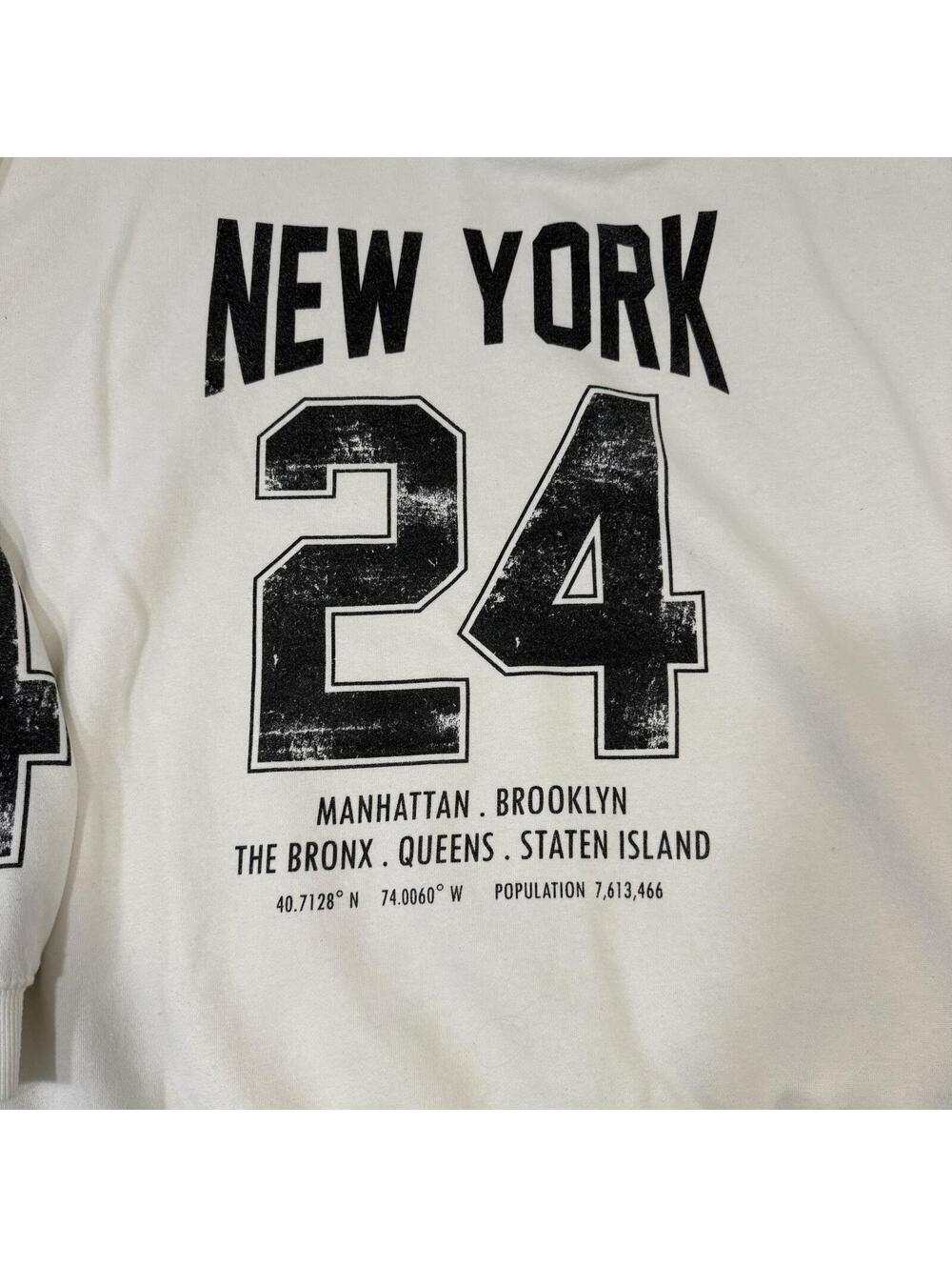Vinyl Icons Black & White New York Graphic Sweatshirt - Size XL